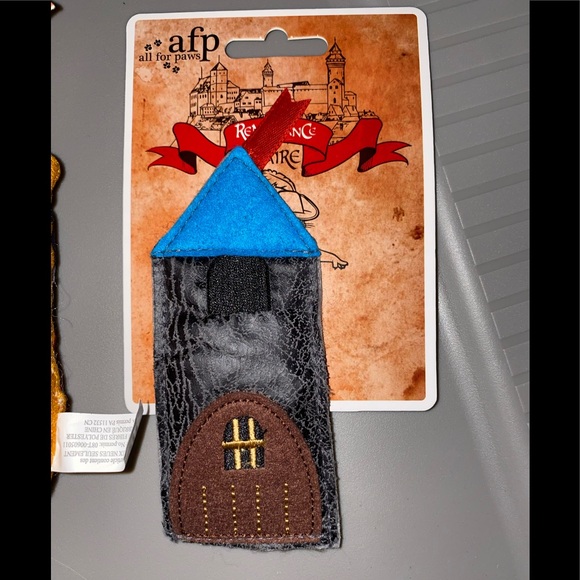 Renaissance KitNip Box Toys! - Picture 4 of 4